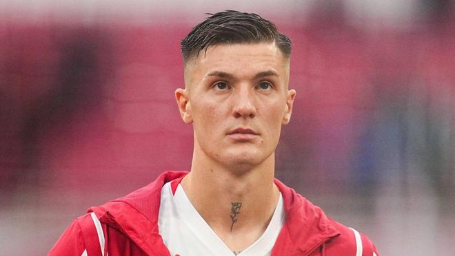 斯科轉(zhuǎn)會(huì)談判，萊比錫拒報(bào)價(jià)，曼聯(lián)欲截胡。