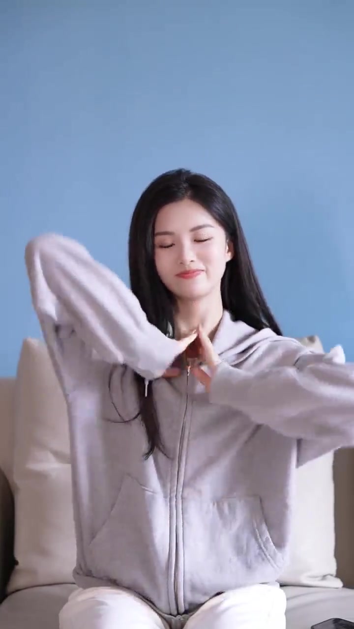 好久不見美女主播林夢(mèng)鴿越來越漂亮了