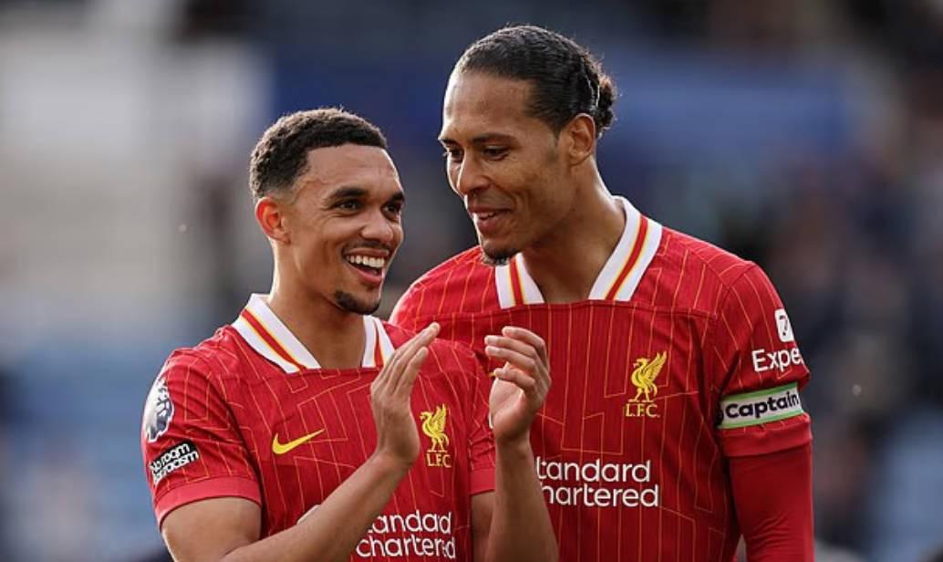 范迪克：自從亞歷山大-阿諾德離開后我就沒有和他說過話 很高興能和他一起踢球