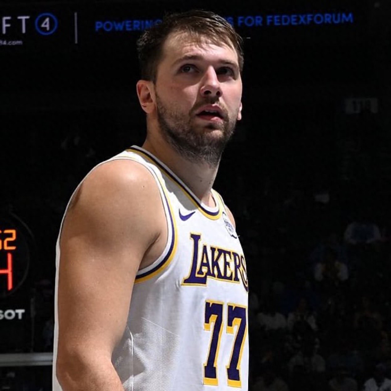 籃下7中7太強了！東契奇的三分仍然主導進攻